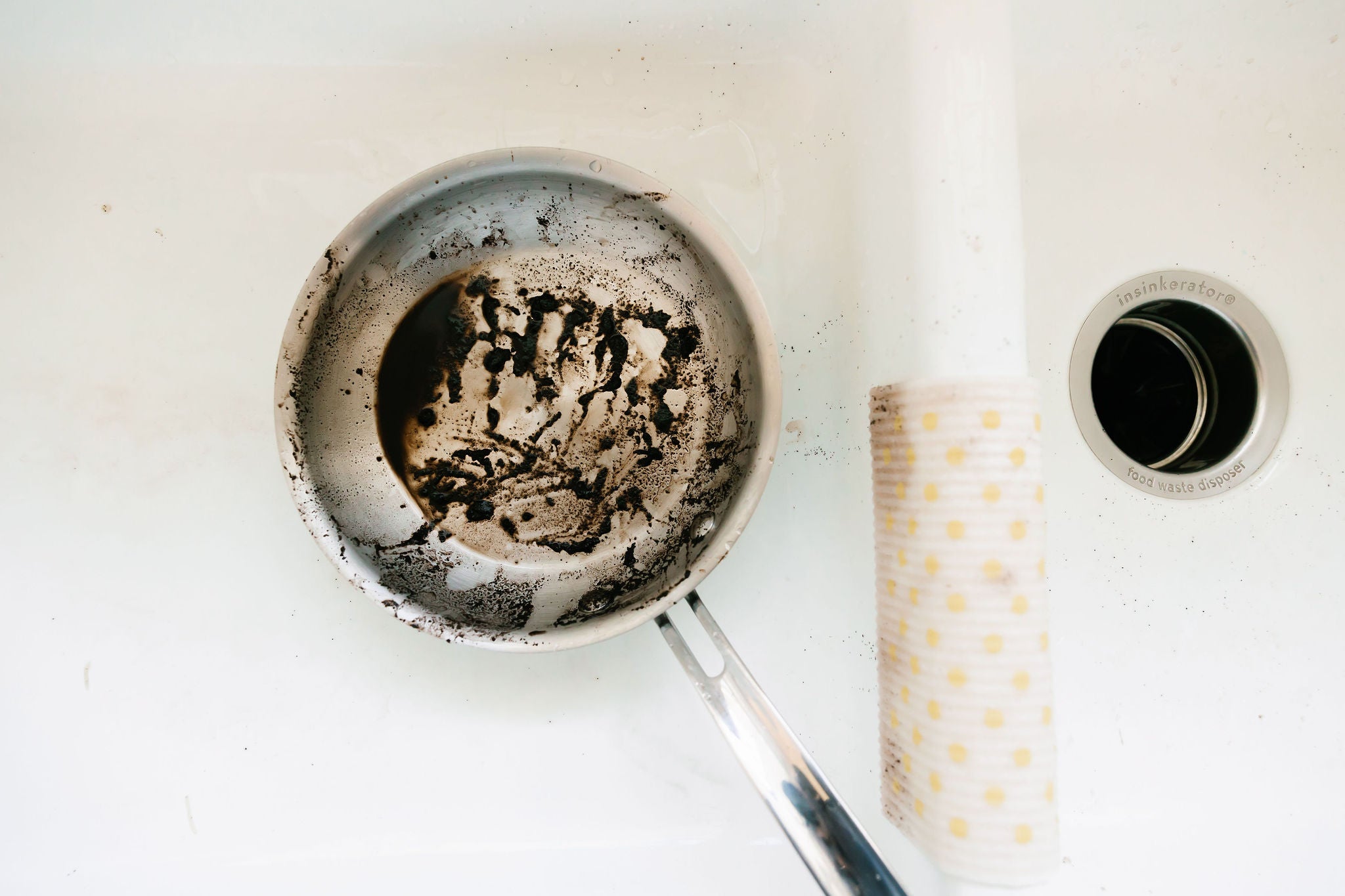 How to Clean Burnt Pans with Nellie's