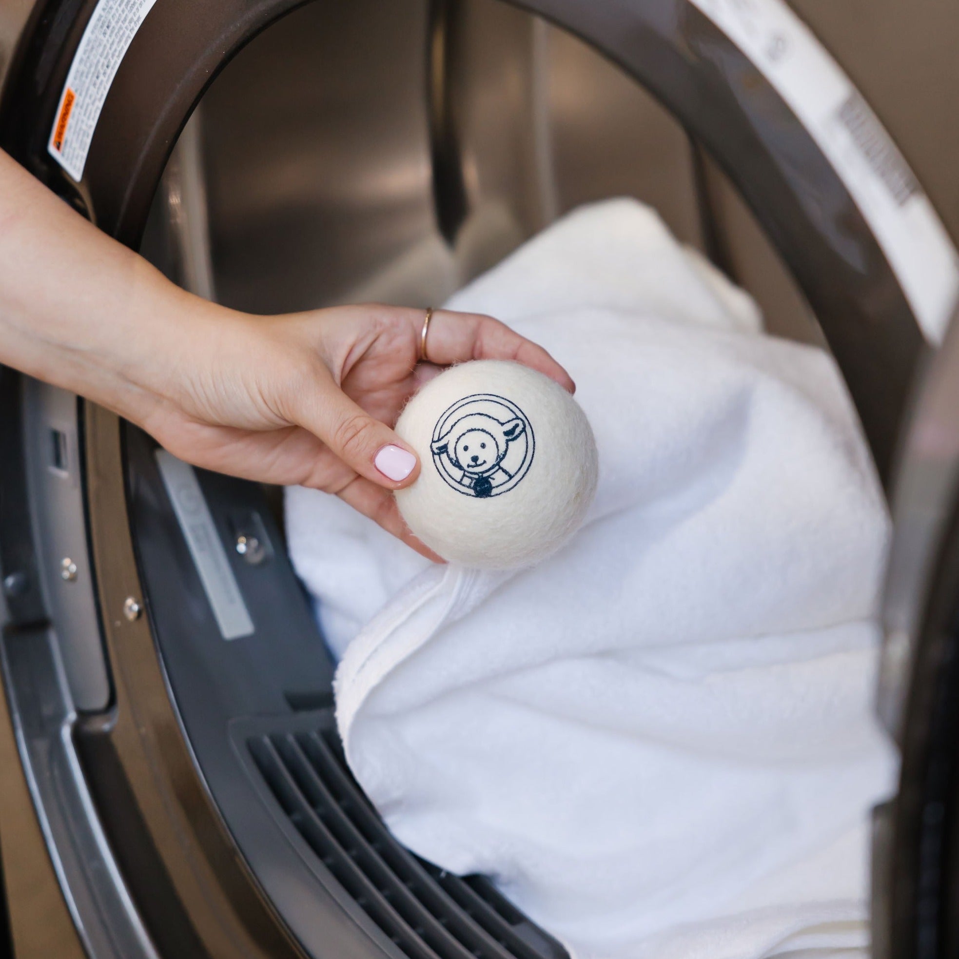 Wool Dryer Balls | Natural Dryer Sheet Alternative | Nellie's