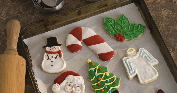 Baking sheet with Christmas cookies. 